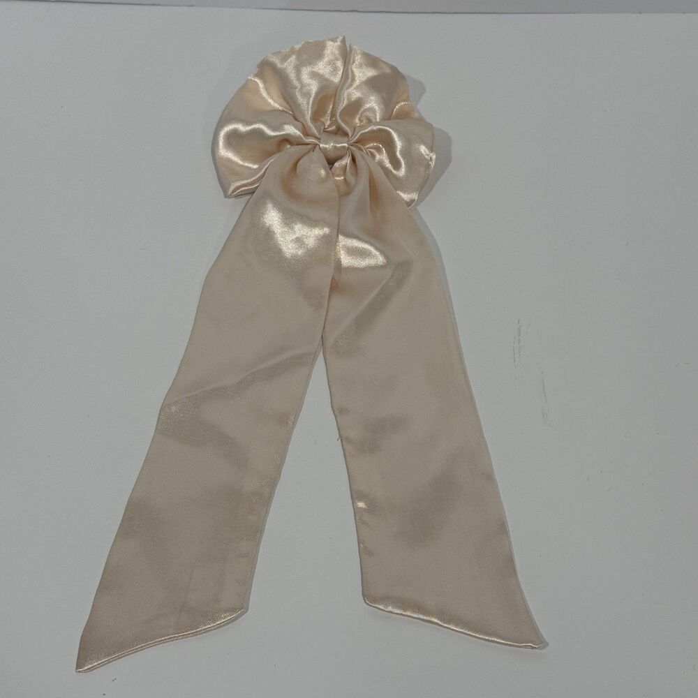 Oversized Satin Bow Bridal Bow Wedding Hair Bow Long Tail Bow Women’s Hair Bow - Picture 13 of 15